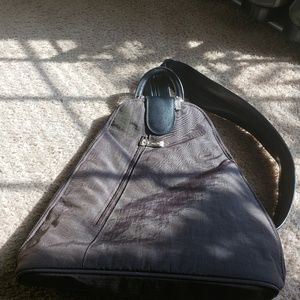 Baggallini Downtown Convertible Sling Backpack